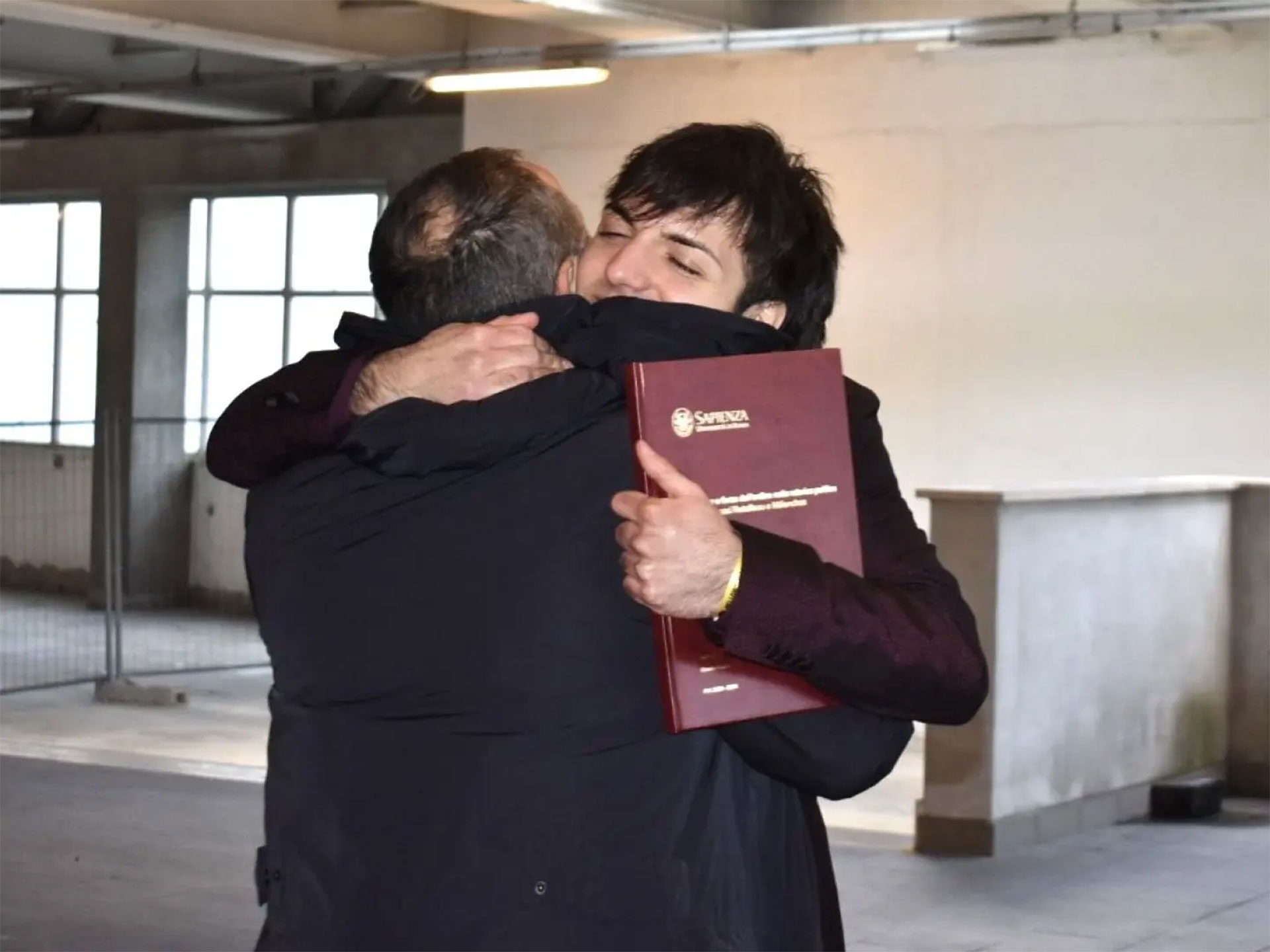 Ho 22 anni e sono il caregiver di mio padre: Ai giovani come me dico 