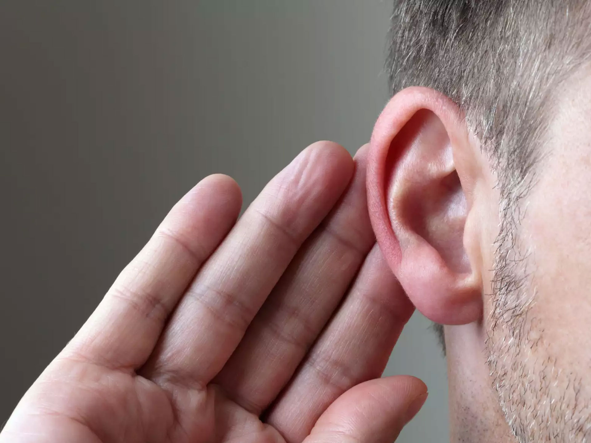 Perdita dell’udito e Alzheimer: il ruolo dei professionisti sanitari tra AI e teleaudiologia